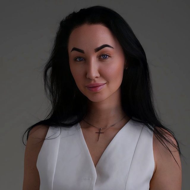 Ксения Новосёлова